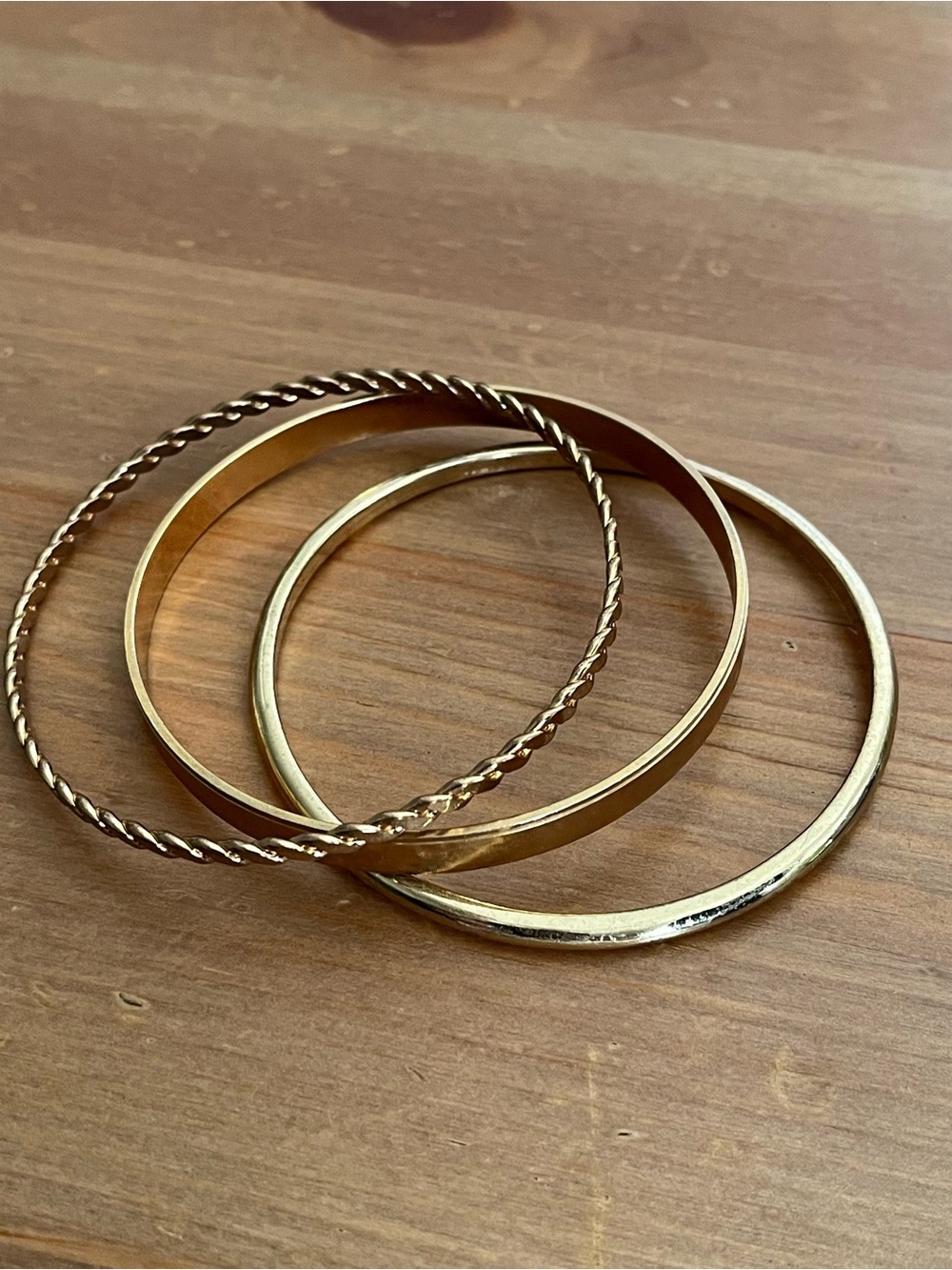 Bangle bracelets LOT of 3 women's jewelry fashion size 8 gold-tone accessories